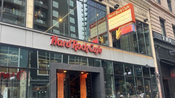 Image for story: Hard Rock Cafe to close downtown Seattle location in December