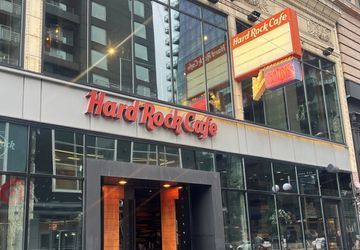 Image for story: Hard Rock Cafe to close downtown Seattle location in December